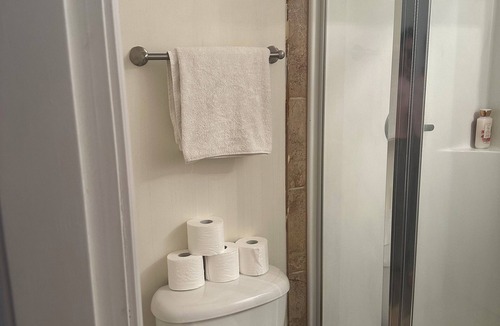 Black Mountain Bed & Breakfast | 2 bedroom separate beautiful suite…