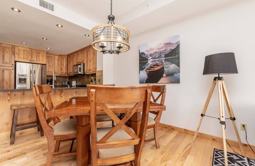 Canmore Condo | 2 Bedrooms, 2 Baths, Sleeps 4+1, short walk to Main St., stunning mountain views