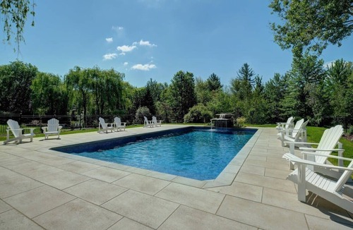 Bromont Apartment | 201 Condo au rez de chaussée , au coeur de Bromont