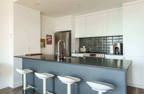 Baie-St-Paul Apartment | 203 | Luxury Coffee Bean Condo | Pool & View