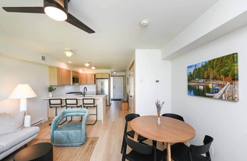 Hornby Island Villa | #214 Sockeye at Hornby Island Resort