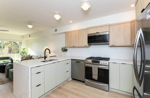 Hornby Island Villa | #214 Sockeye at Hornby Island Resort