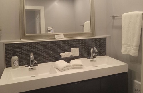 Highlands Apartment | #220 Lorimer - Quiet 3 bed home near golf, and many other attractions