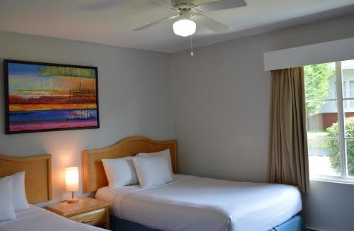 East Side Hotel | 2400 Motel