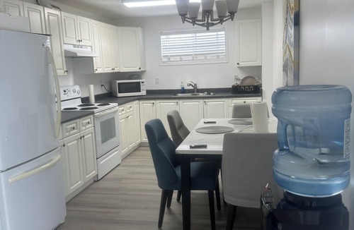 Prince George House | 2Bedroom, 2bed, day light Suite, in a secured environment