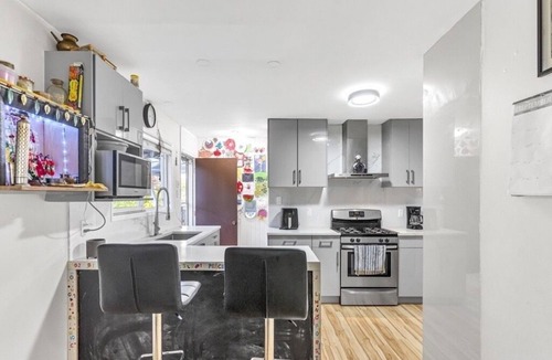 Clearbrook House | 3-bedroom duplex in west Abbotsford