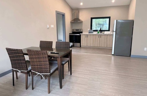 Lakefield Cabin | 3-bedroom Lakefront Villa #5