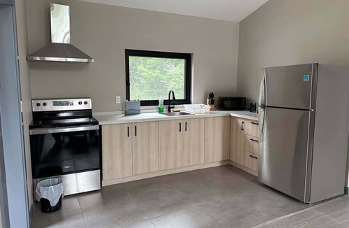 Lakefield Cabin | 3-bedroom Lakefront Villa #6