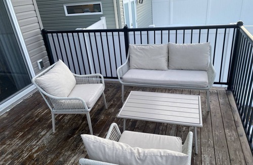 Regina House | 3 BR | Bonus RM | King Bed | Garage | Near Airport