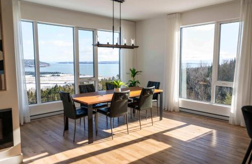 Baie-St-Paul Apartment | 301 - Luxury Condo - Exceptional View & Pool