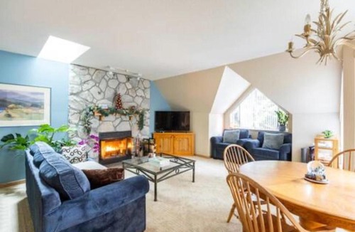 Blackcomb Apartment | 31GlenEagle Whistler