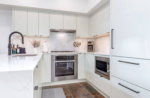 Village North House | 3BD/3BA Village Townhome/Hot Tub
