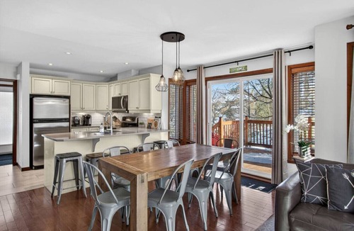 Mont-Tremblant Villa | 4 Bedroom Family Townhome on La Bete Golf