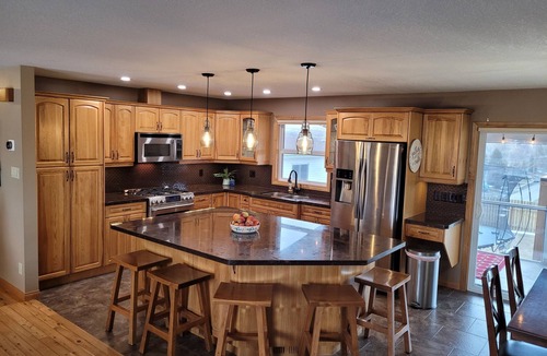 Pincher Creek House | 4-Bedroom House with Mountain Views