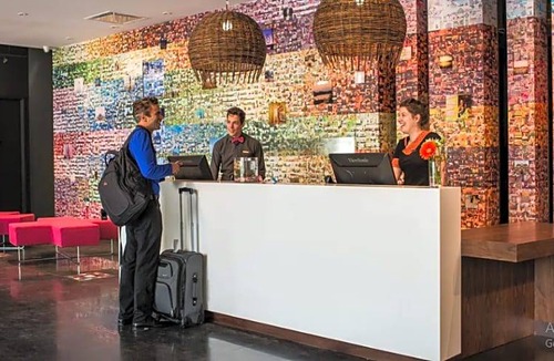 Byward Market - Parliament Hill Hotel | 4-Star Hotel ∙ Alt Hotel Ottawa