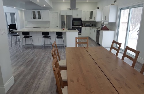 Lafontaine House | 4200 sq ft 5 bedroom house with beaches, skiing and trails seconds away!