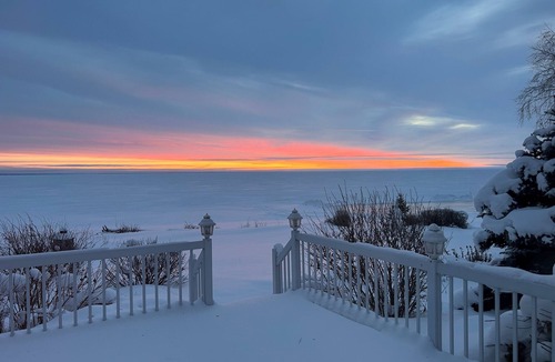 St. Felicien Ski Chalet | 5-bedroom estate for 10 people on Lac-St-Jean private beach CITQ319966