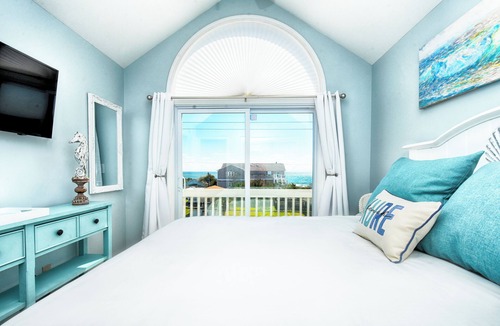 Kure Beach House | 5 Decks, Pool, Kure Beach Pier & Boardwalk