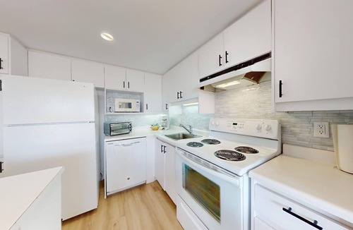 Beaupre Condo | 6-212 : Condo - 1 bedroom - sleeps 4