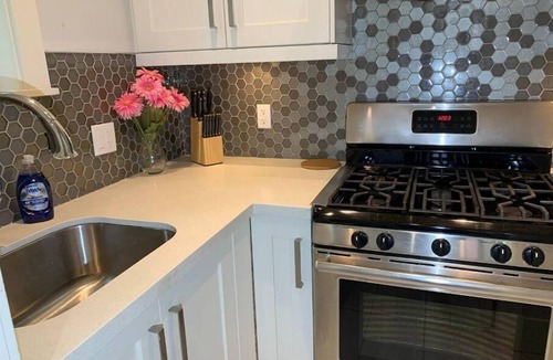 Sunset House | 7380 Luxurious 5 Beds, 5 Bathrooms, New house