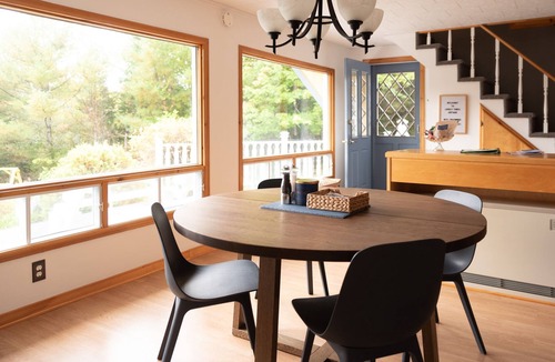 Chester Cottage | A Chester Lakeside Retreat
