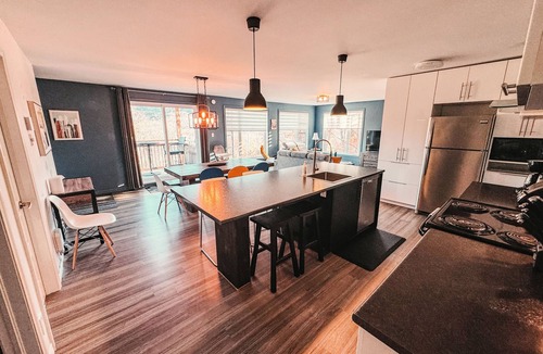 Saint-Philemon Condo | A cozy condo just a stone's throw from the ski slopes, perfect for the great outdoors.