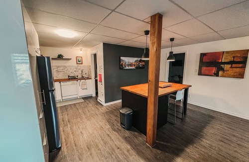 Saint-Philemon Condo | A cozy condo just a stone's throw from the ski slopes, perfect for the great outdoors.
