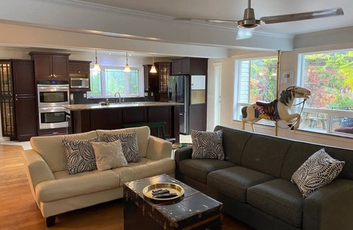 Stillwater House | A Spacious Home Crafted for Connecting, Celebrating & Everyday Getaways