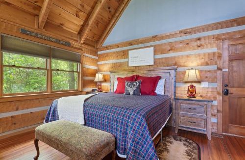 Townsend Ski Chalet | A View for Two