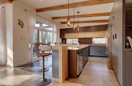 Stanstead Township Ski Chalet | Access to Lake Memphremagog - Spa - Cristal