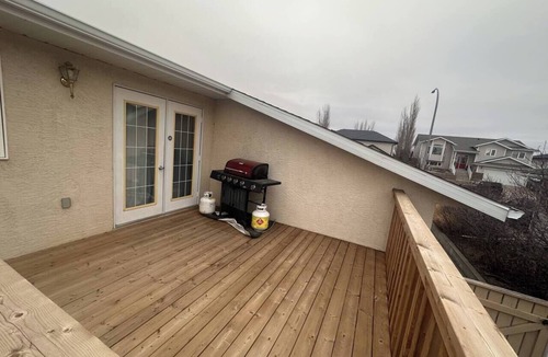 Pincher Creek House | Adventure Awaits: Spacious 5-bedroom, 3 bath home