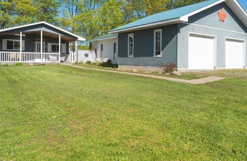 MacTier Cottage | All season Lakefront cottage!