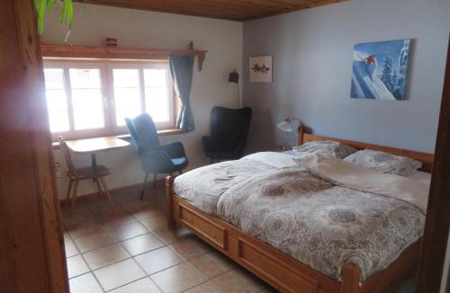 East Kootenay Bed & Breakfast | Alpenglow Bed and Breakfast