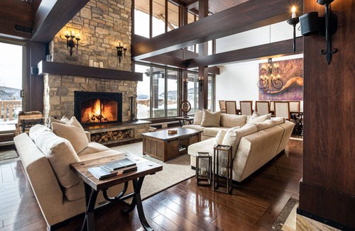 Mont-Tremblant Condo | Altitude Penthouse 8 bdr condo ski-in/out -By Tremblant Living