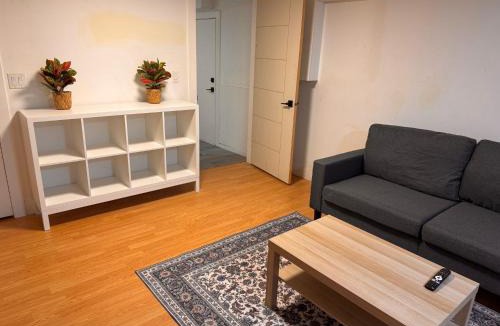 Delta Apartment | Amalak Homes' Private 2BR Guest Suite North Delta