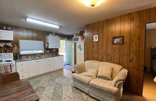 Candle Lake Cabin | Amazing Lakefront on beautiful Candle Lake.