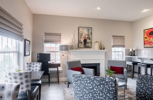 Moncton Hotel | Amsterdam Inn & Suites, an Ascend Collection Hotel