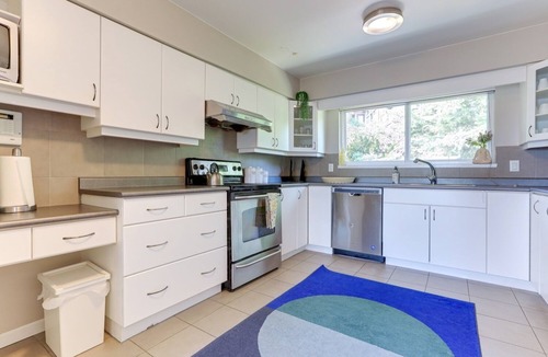 West Vancouver House | An Immaculate Family House in West Vancouver