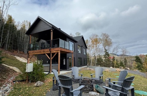 Saint-Joseph-de-la-Rive House | An incredible view awaits you!