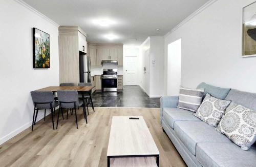 Plateau Mont Royal Apartment | APARTMENT HOTEL ST-DENIS