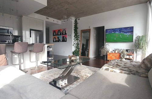 Cite Multimedia Apartment | Apartment Old Montreal