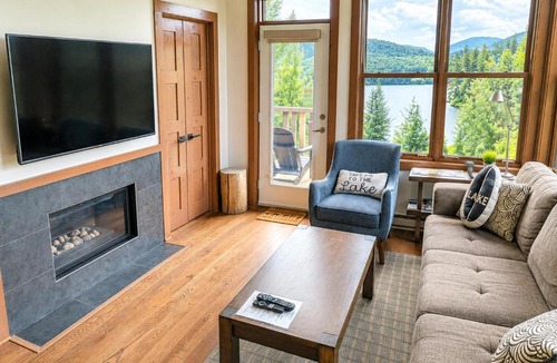 Lac Superieur Village Apartment | Appartement-Condo sur Lac Superieur-Mont-Tremblant