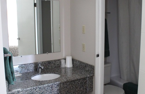 Kindersley Hotel | Arbour Ridge Inn & Suites
