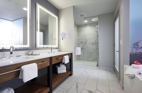 McLean Hotel | Archer Hotel Tysons