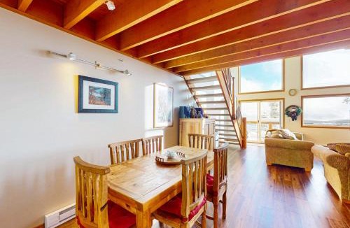 Snow Pine Estates Ski Chalet | Arolla Chalet C