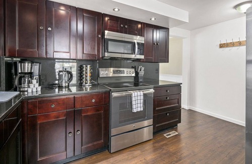 Countryside House | Asbury: Work Friendly & 40 Mins to DC