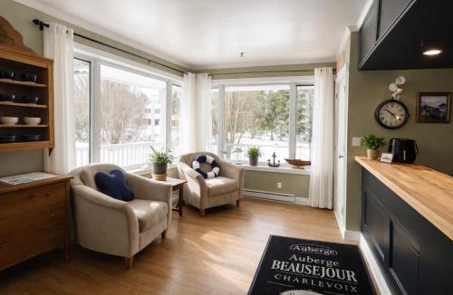 Saint-Joseph-de-la-Rive Hotel | Auberge Beausejour