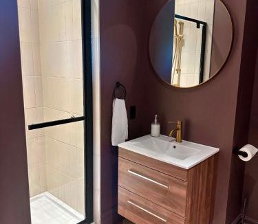 Magog Hotel | Auberge des Cantons