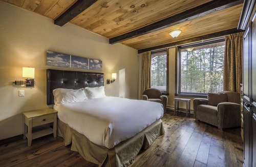 Saint-Michel-des-Saints Hotel | Auberge du Lac Taureau