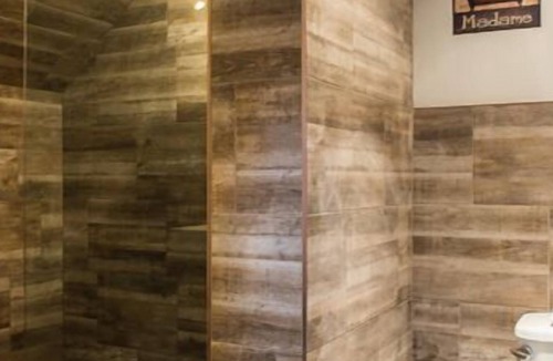 Lac-Bouchette Cabin | Auberge Eva